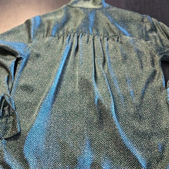 Vintage Green Printed Stylish Blouse size Large 12 - Picture 4 of 8